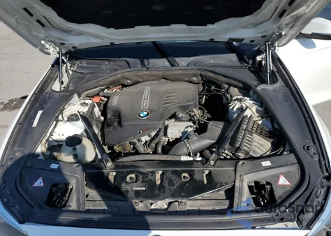 2014 BMW 528 Xi из США, поврежденный, VIN WBA5A7C59ED613802